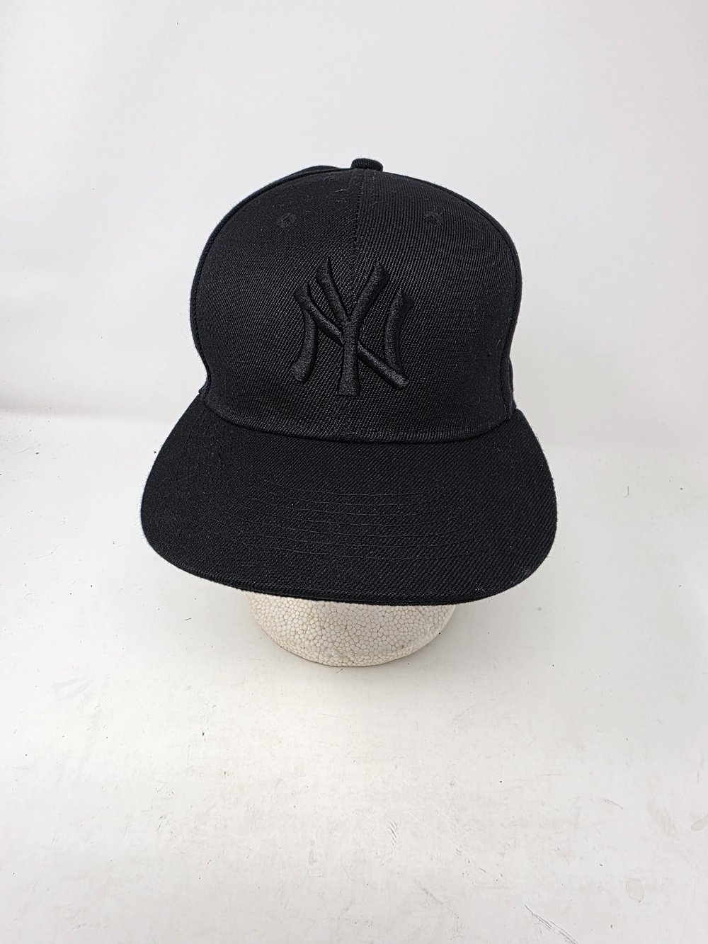 New York Yankees Triple Black Snapback Hat Flat Bill Cap Premium Headwear OSFA